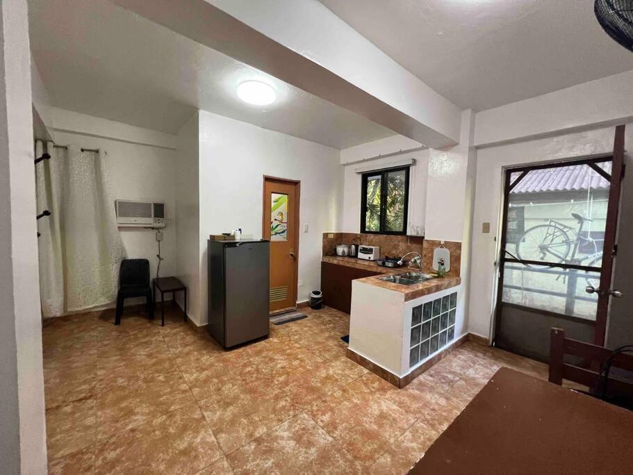 Paradise Apartment